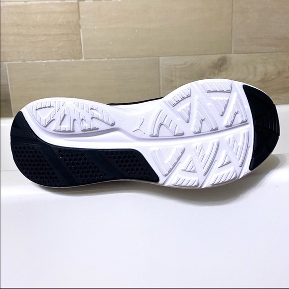 BRAND NEW Puma 10cell sneakers black - Picture 3 of 4